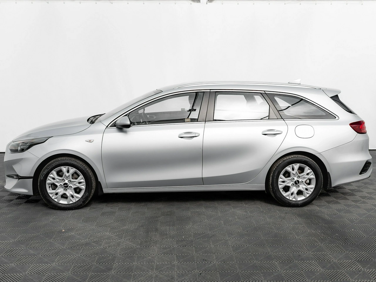 Kia Ceed - Zdjęcie 8