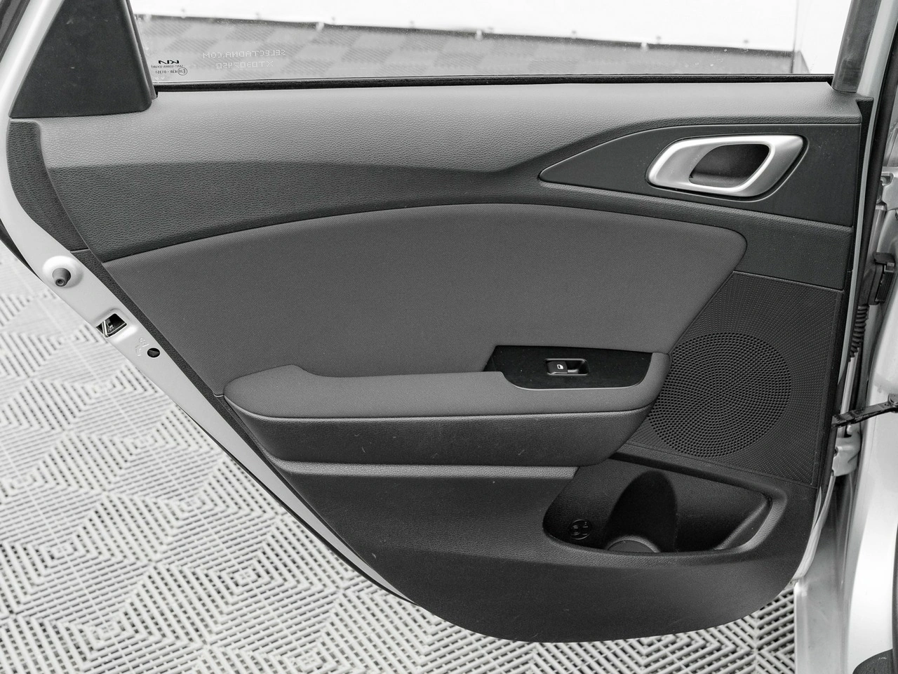 Kia Ceed - Zdjęcie 21