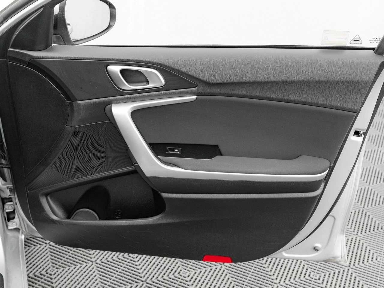 Kia Ceed - Zdjęcie 28