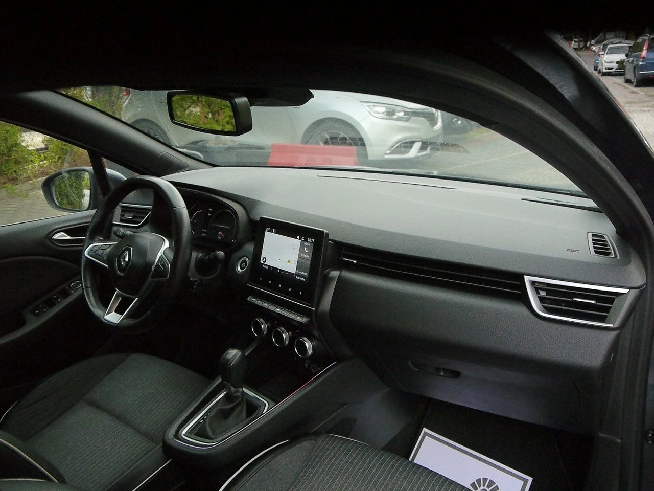 Renault Clio - Zdjęcie 28