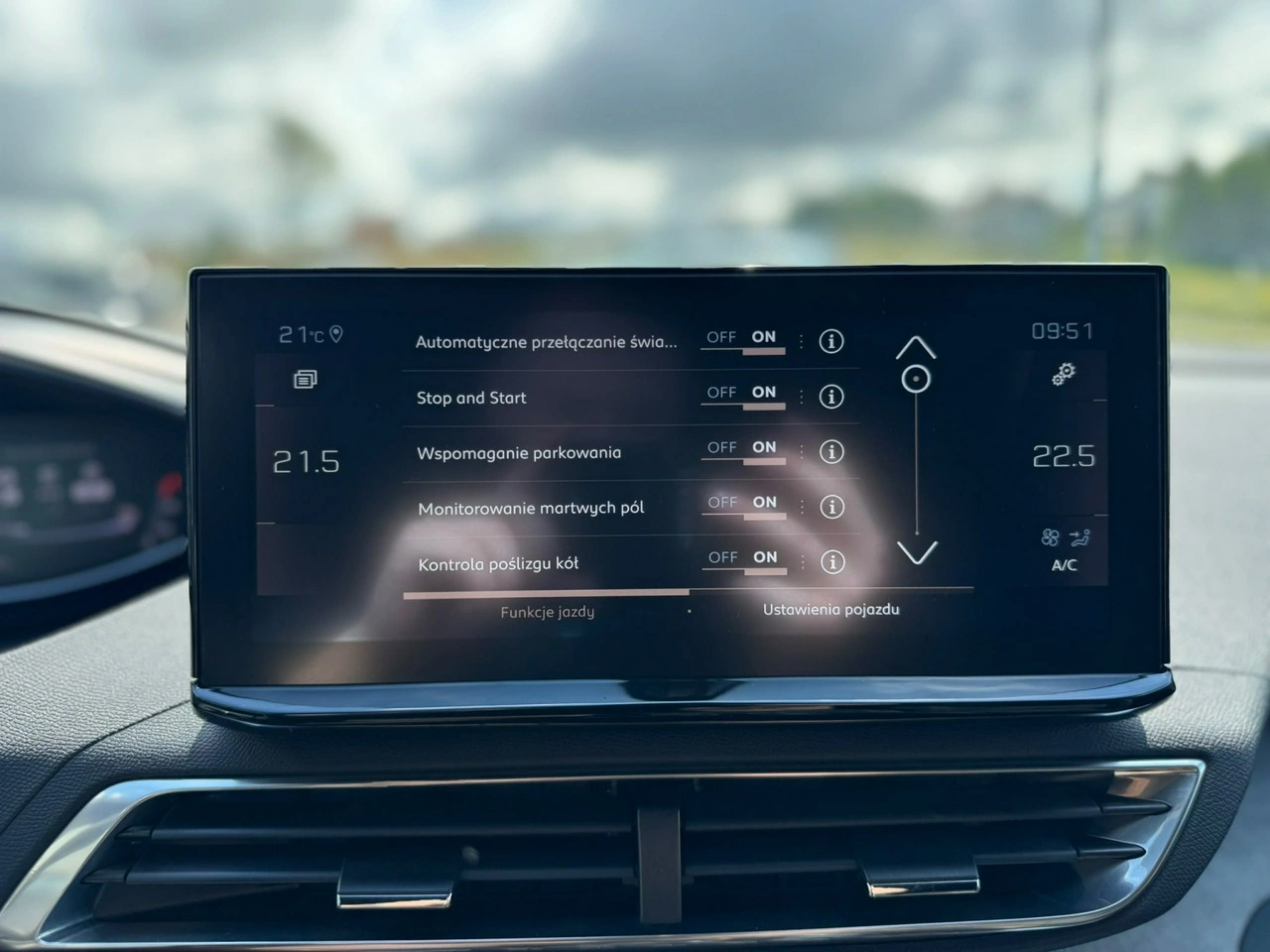 Peugeot 5008 - Zdjęcie 31