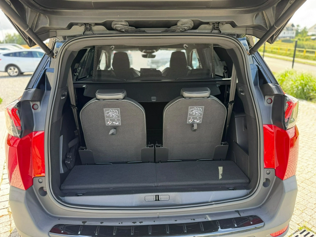 Peugeot 5008 - Zdjęcie 37