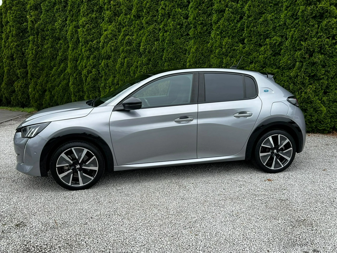Peugeot 208 - Zdjęcie 1