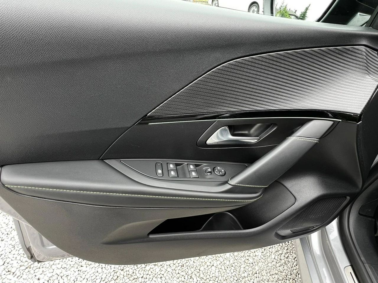 Peugeot 208 - Zdjęcie 19