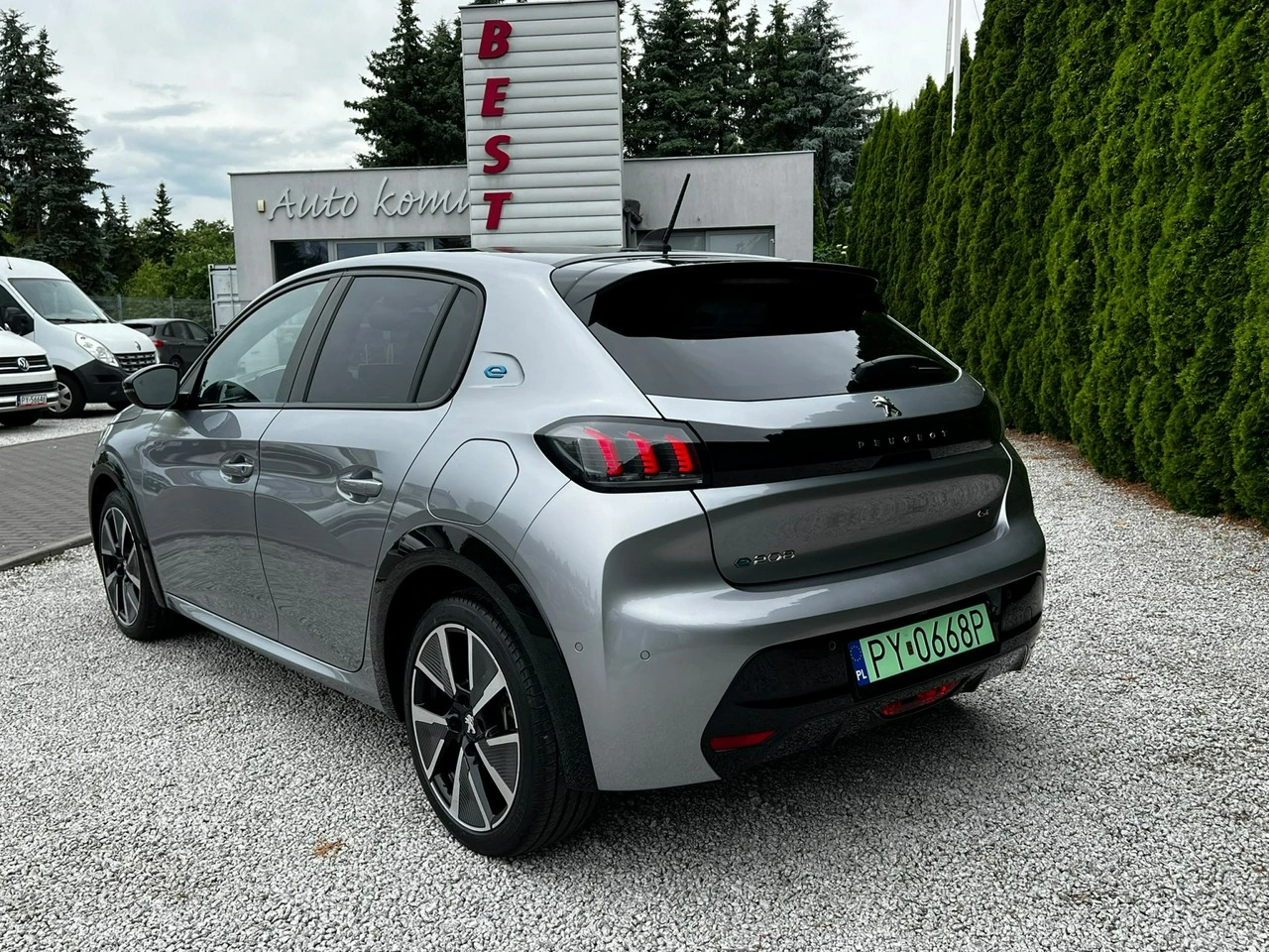 Peugeot 208 - Zdjęcie 3