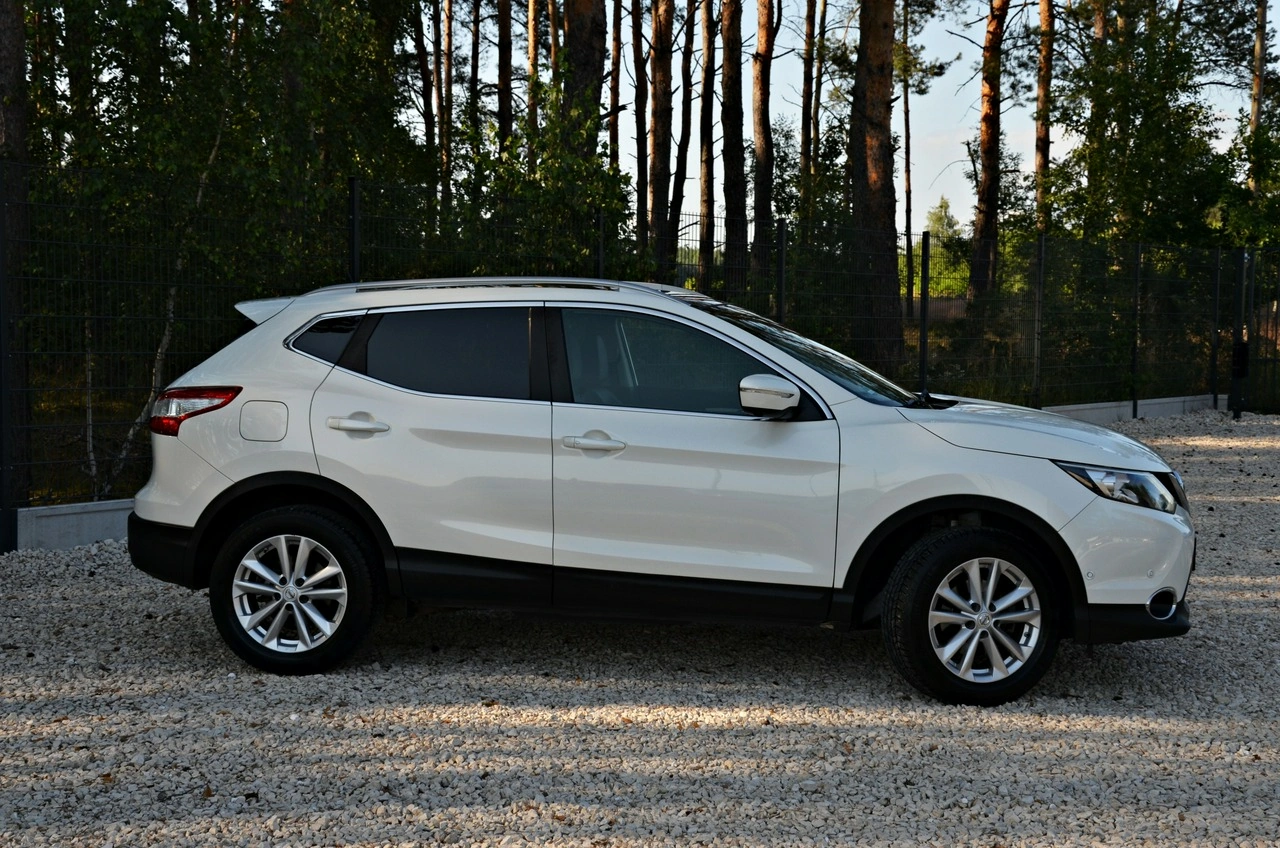 Nissan Qashqai - Zdjęcie 17