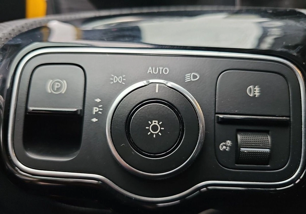 Mercedes-Benz Klasa A - Zdjęcie 12