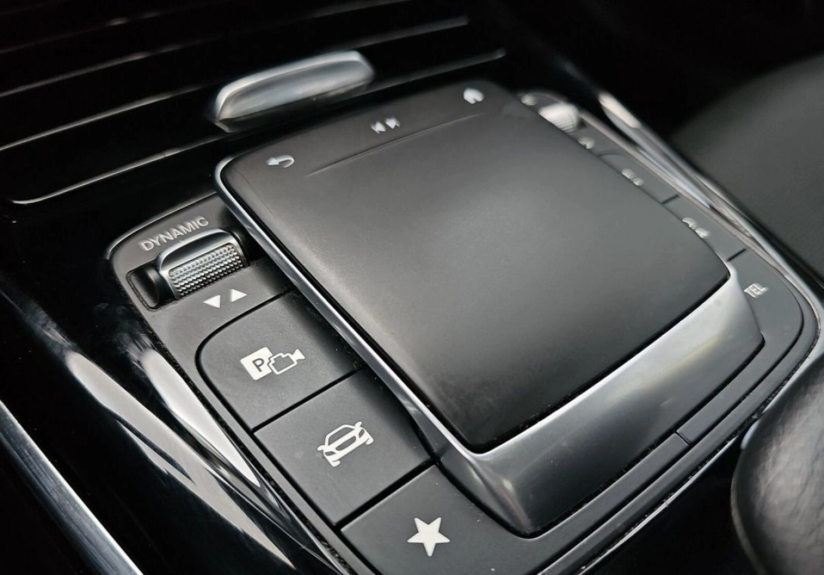 Mercedes-Benz Klasa A - Zdjęcie 22