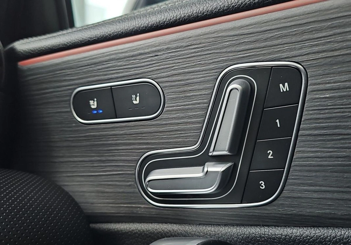 Mercedes-Benz Klasa A - Zdjęcie 25