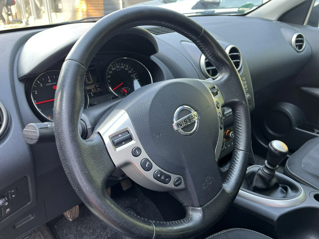 Nissan Qashqai - Zdjęcie 21