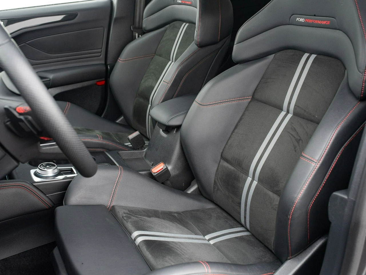 Ford Focus - Zdjęcie 9