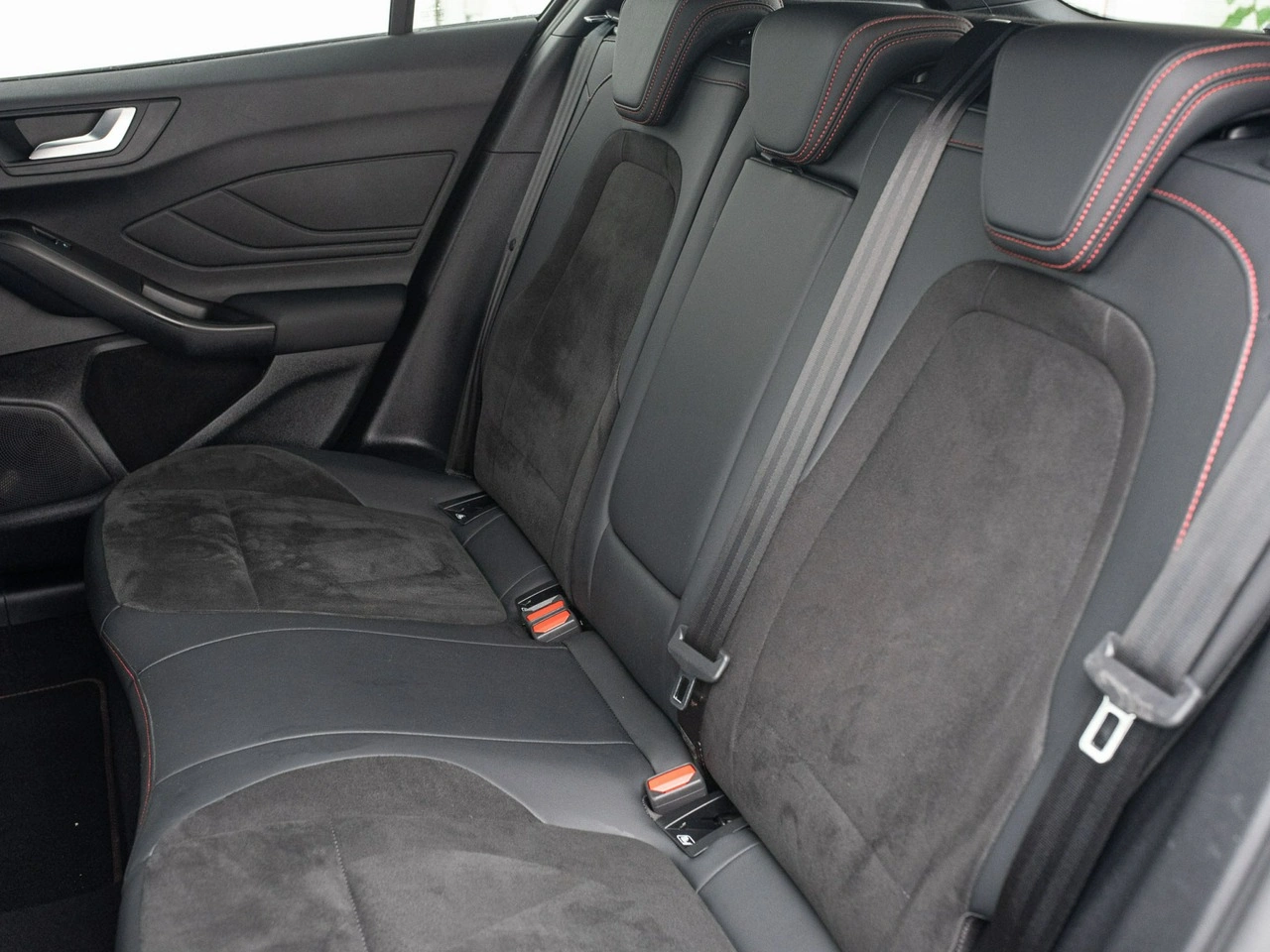 Ford Focus - Zdjęcie 22