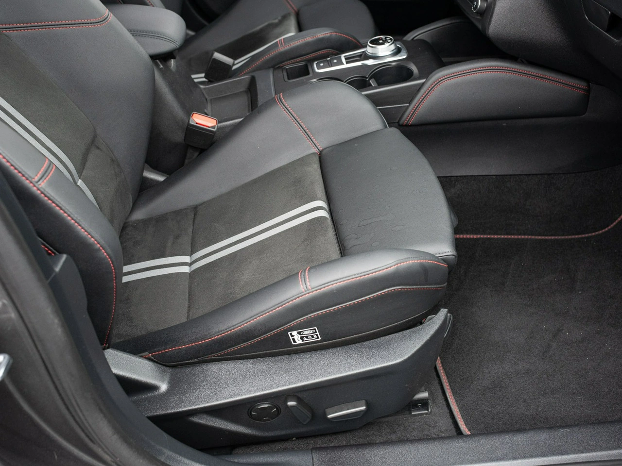Ford Focus - Zdjęcie 25
