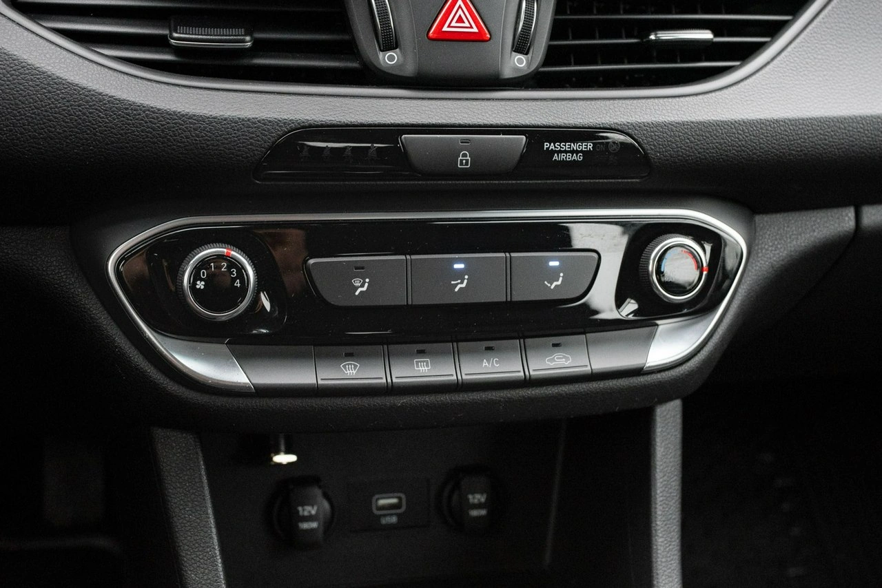 Hyundai i30 - Zdjęcie 12