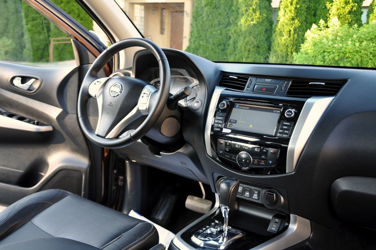 Nissan Navara - Zdjęcie 25