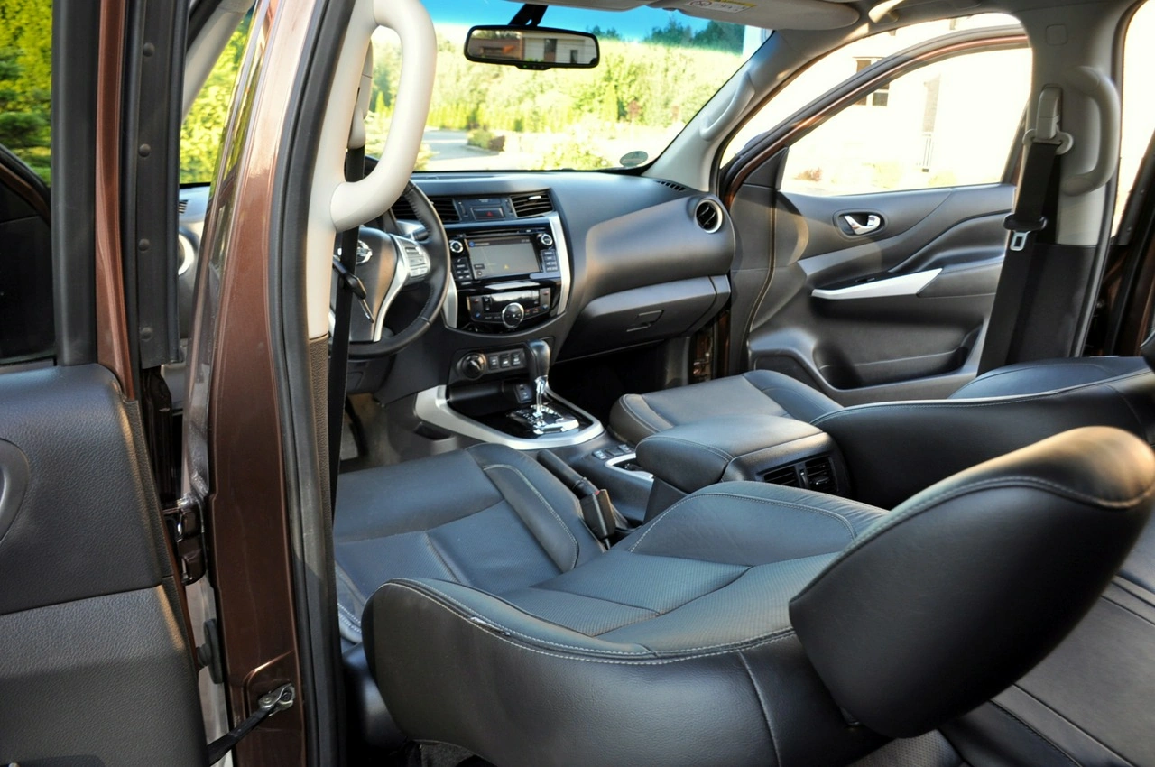 Nissan Navara - Zdjęcie 27