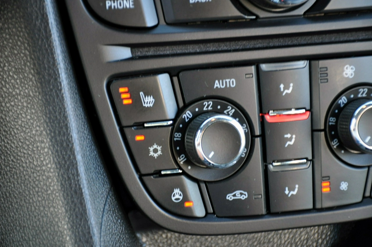 Opel Meriva - Zdjęcie 32