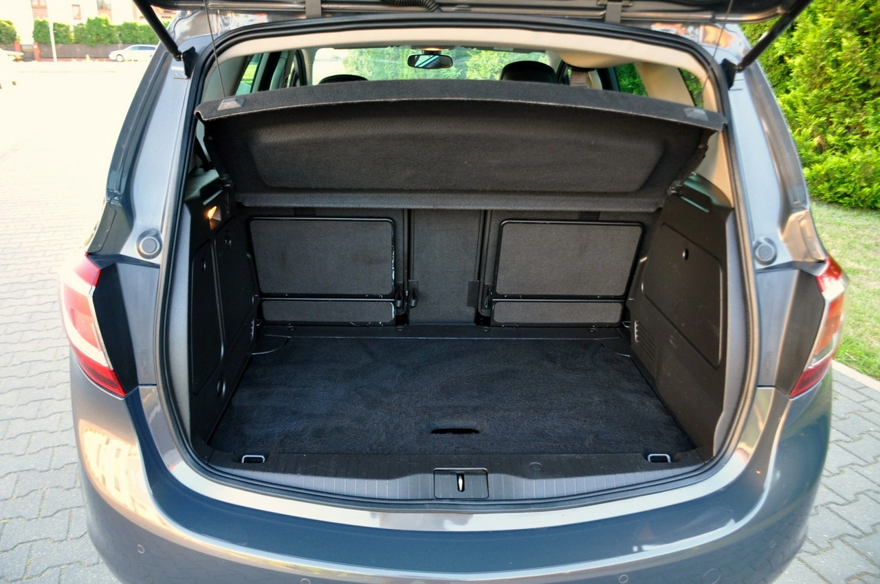 Opel Meriva - Zdjęcie 36