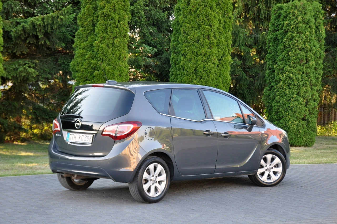 Opel Meriva - Zdjęcie 4