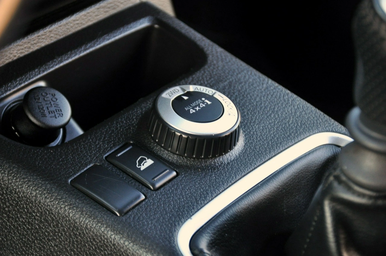 Nissan X-Trail - Zdjęcie 34