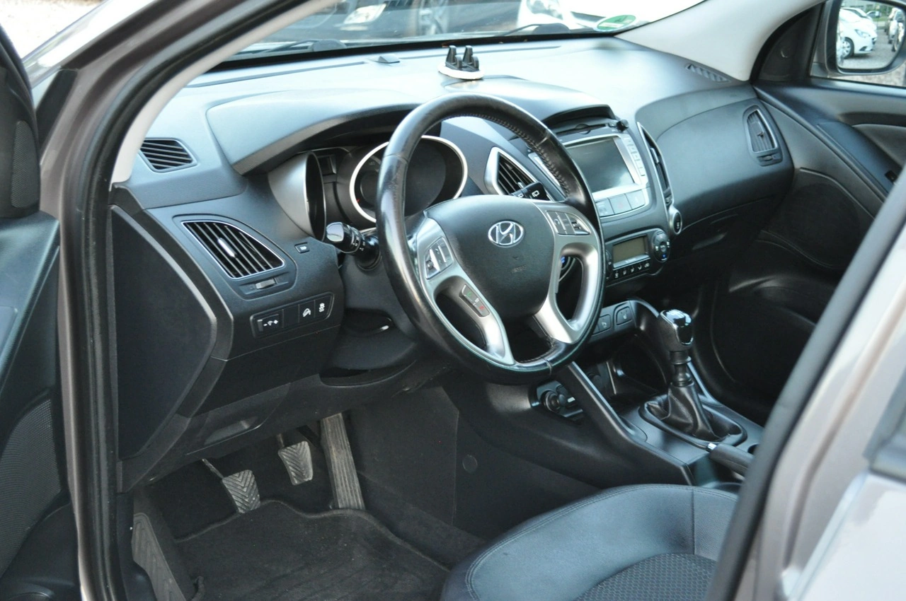 Hyundai ix35 - Zdjęcie 16