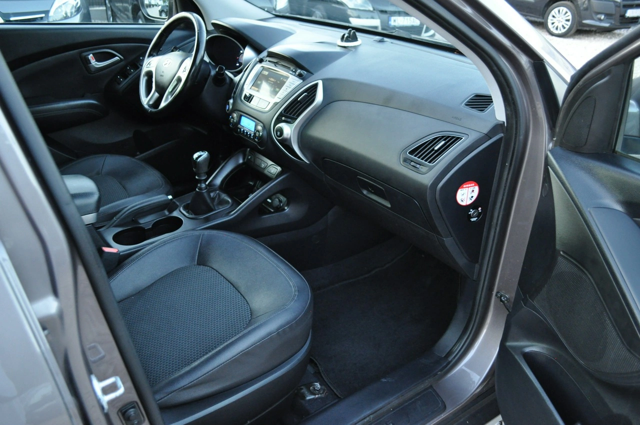 Hyundai ix35 - Zdjęcie 28