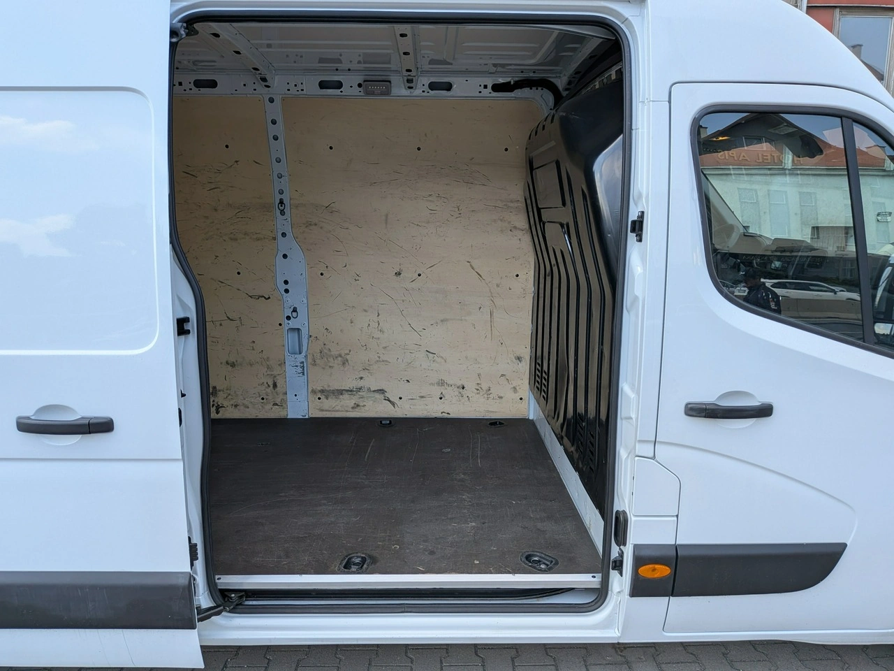 Renault Master - Zdjęcie 9