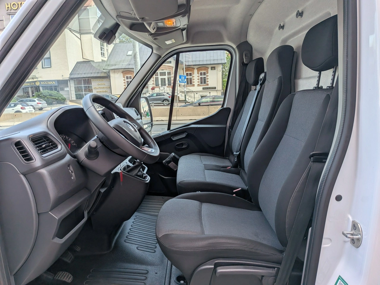 Renault Master - Zdjęcie 10