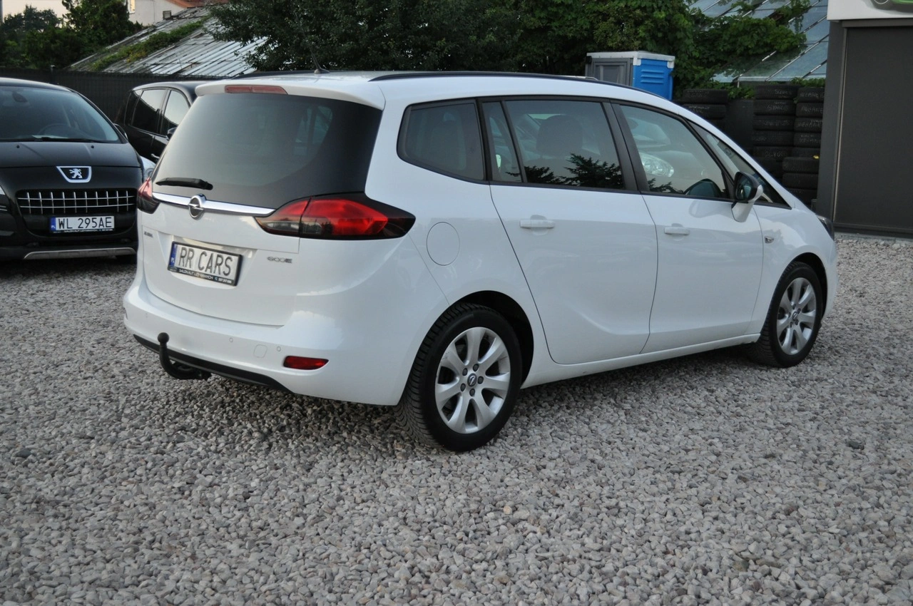 Opel Zafira - Zdjęcie 5
