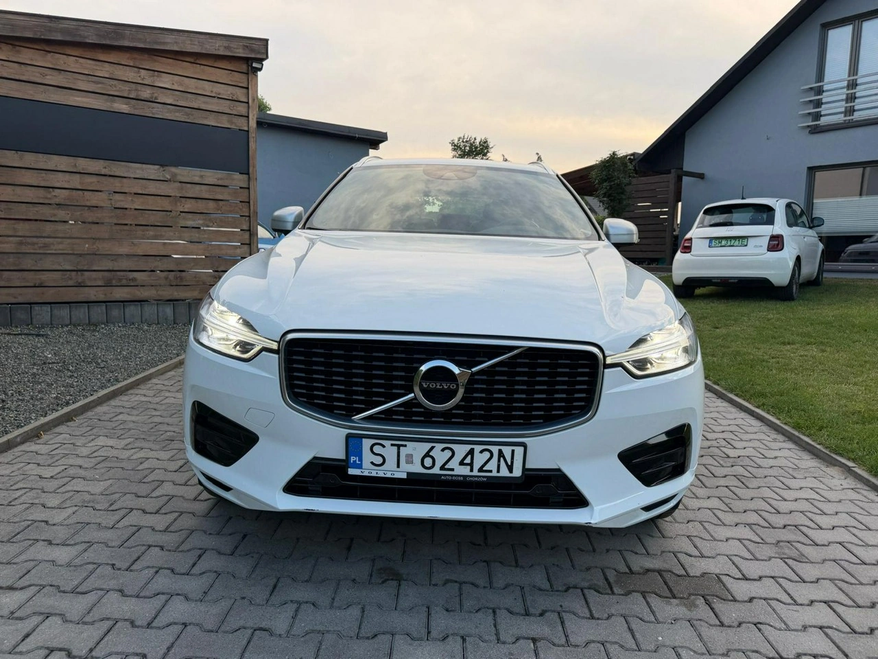Volvo XC 60 - Zdjęcie 9