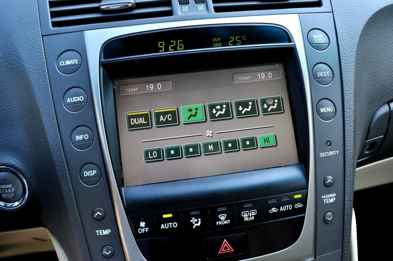 Lexus GS - Zdjęcie 29