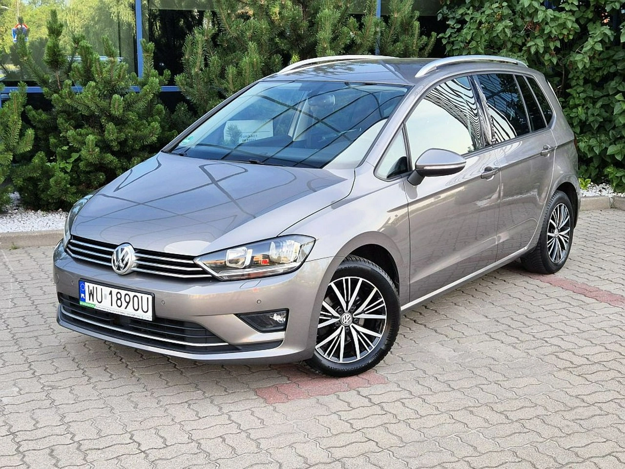 Volkswagen Golf Sportsvan - Zdjęcie 9