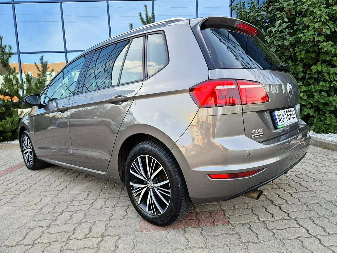 Volkswagen Golf Sportsvan - Zdjęcie 17