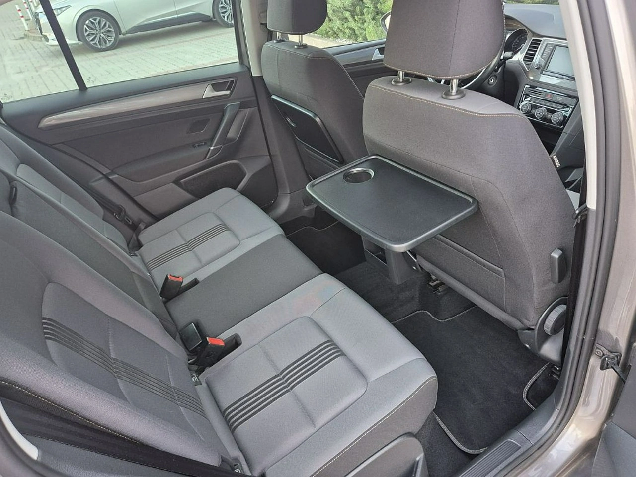 Volkswagen Golf Sportsvan - Zdjęcie 6