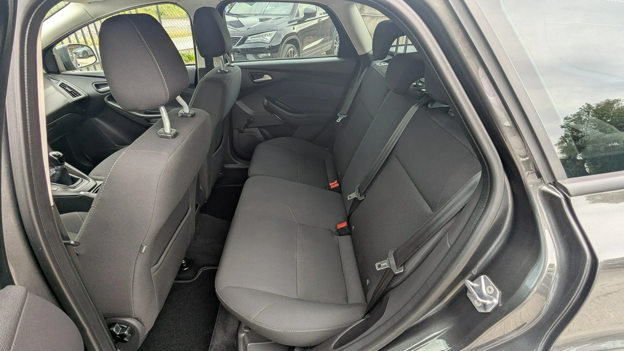 Ford Focus - Zdjęcie 12