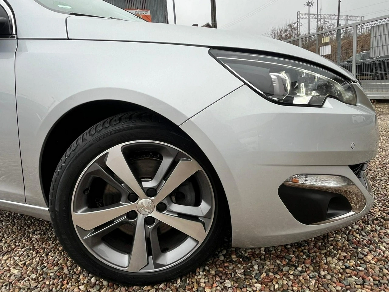 Peugeot 308 - Zdjęcie 24