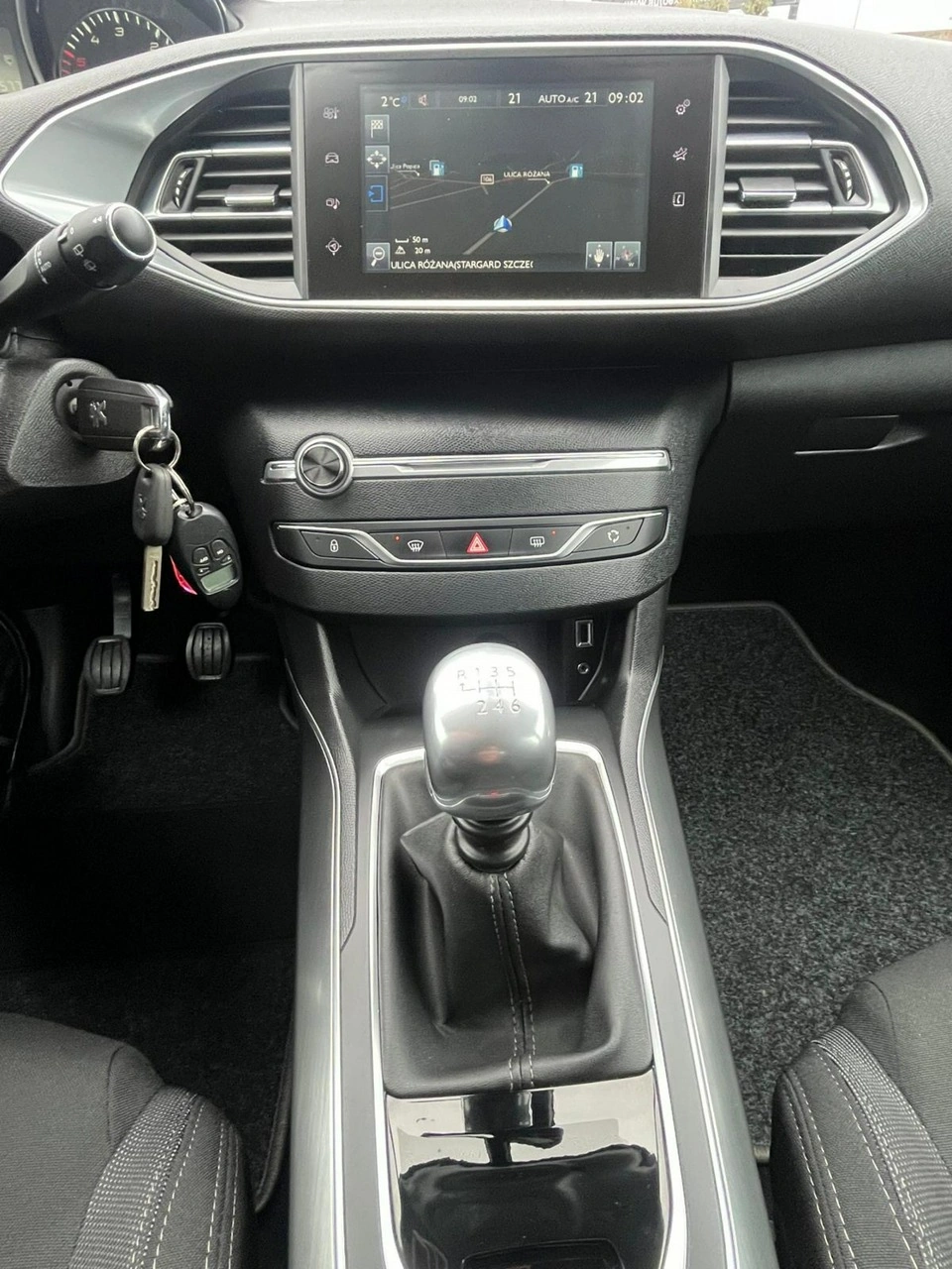 Peugeot 308 - Zdjęcie 32