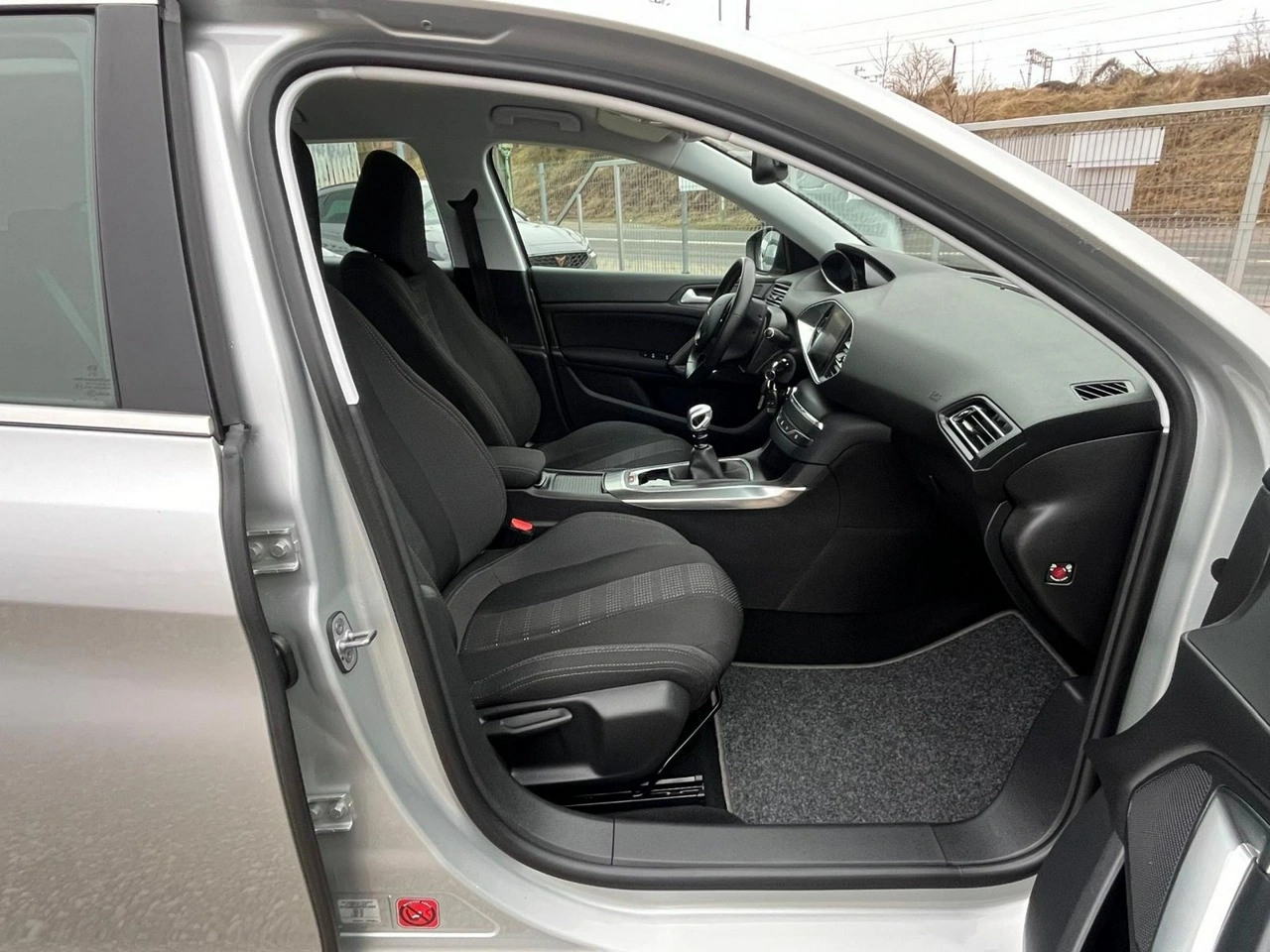 Peugeot 308 - Zdjęcie 5