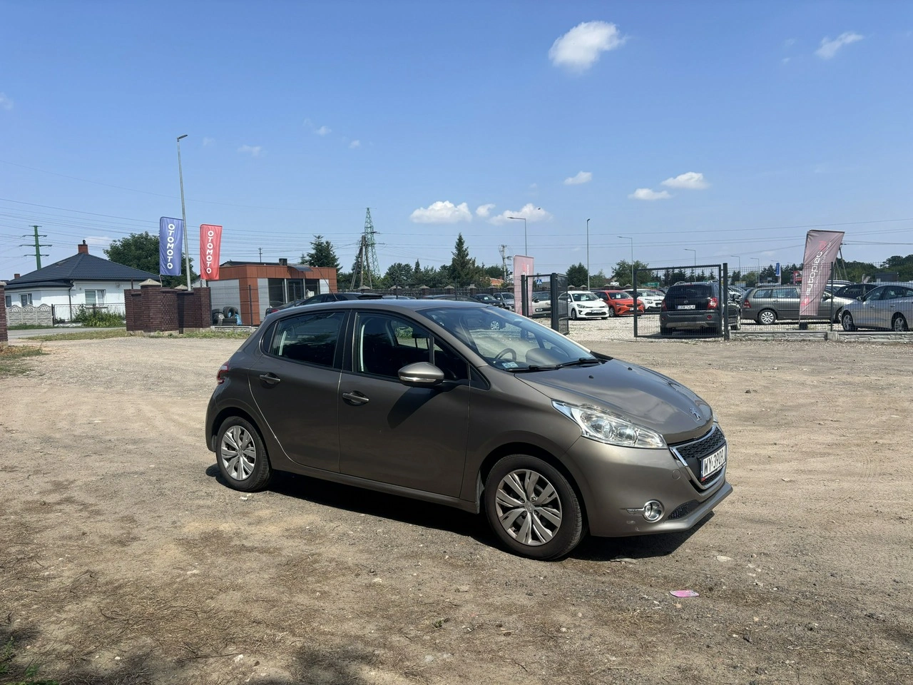 Peugeot 208 - Zdjęcie 12