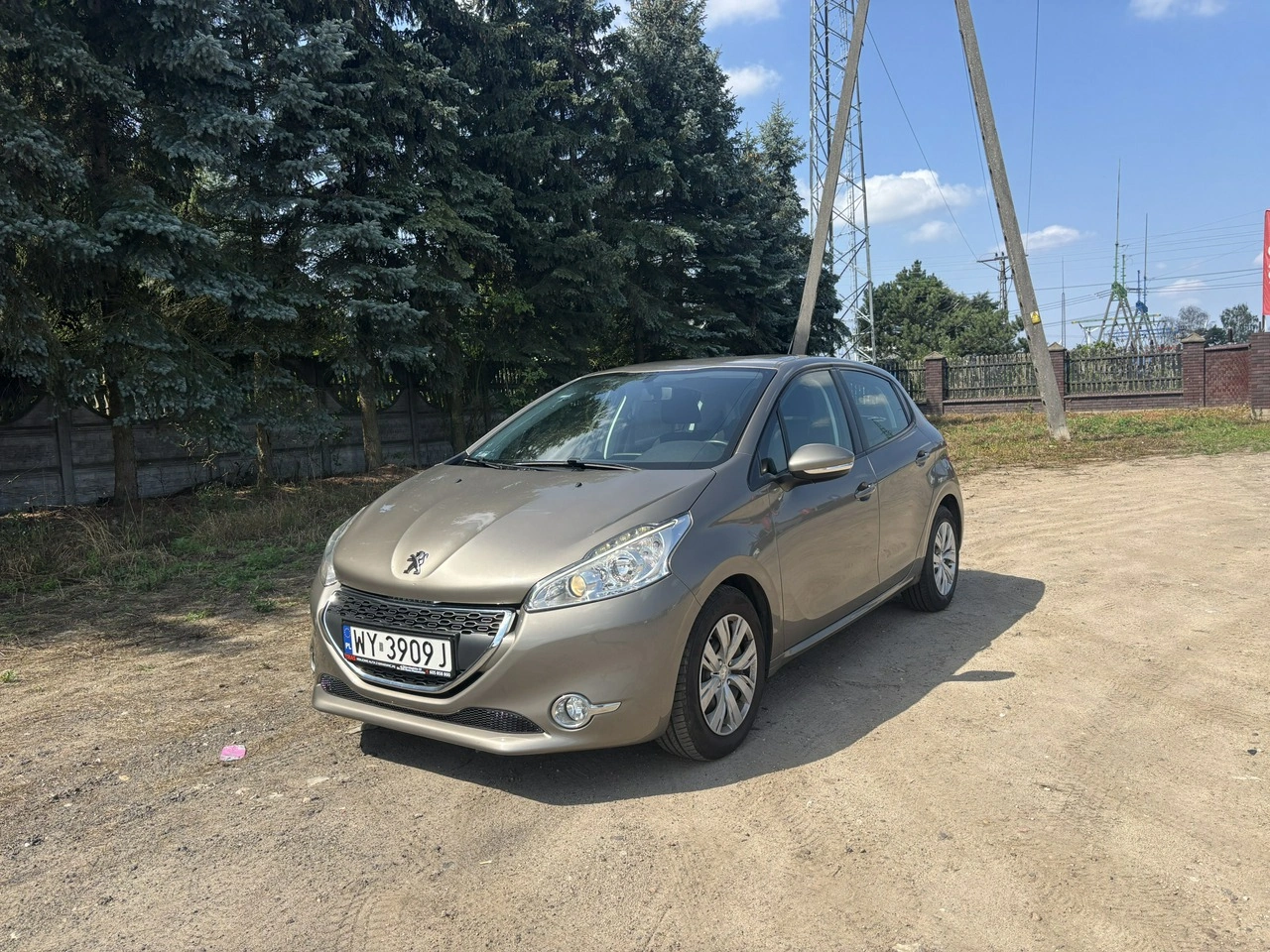 Peugeot 208 - Zdjęcie 3