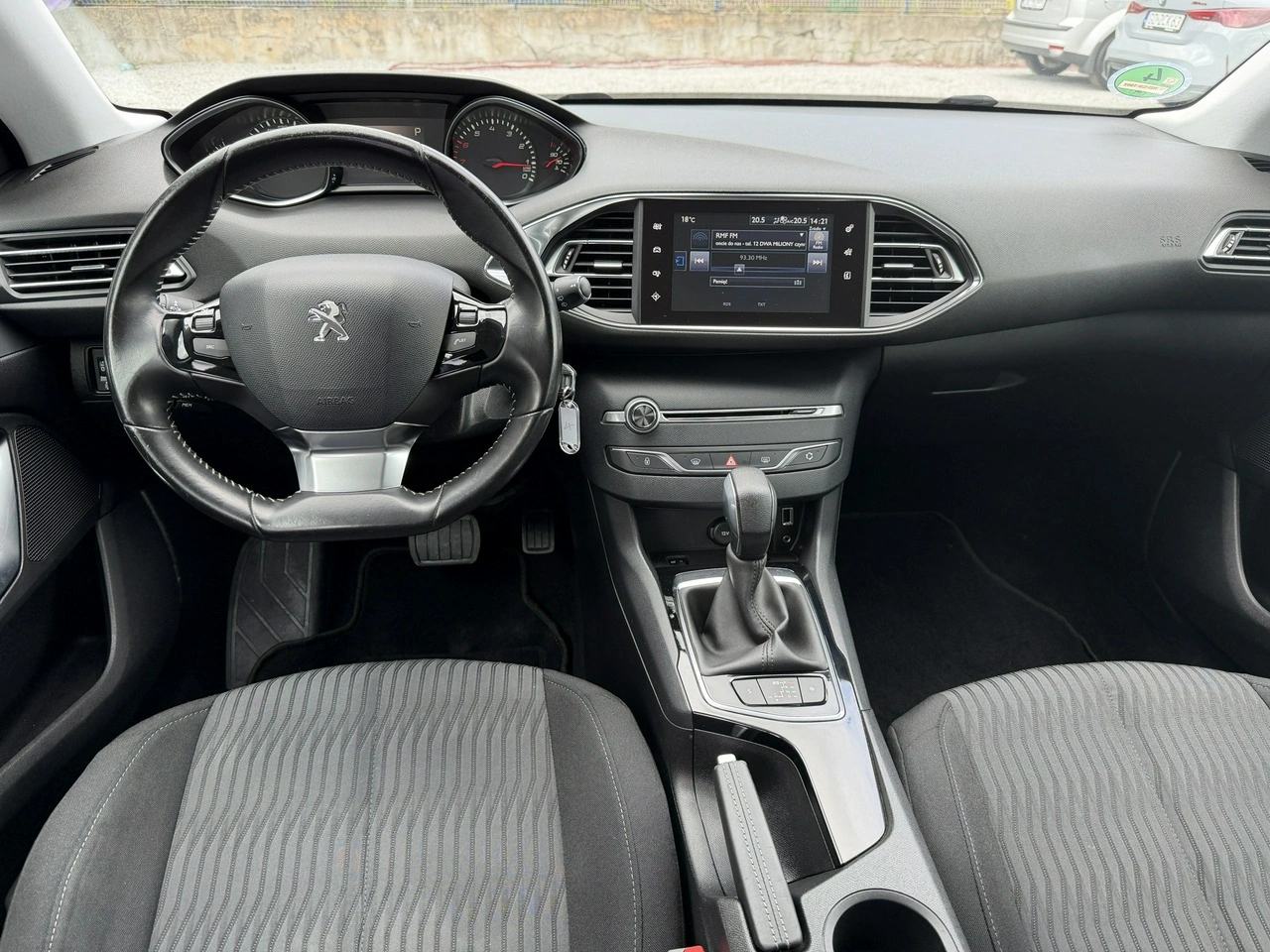 Peugeot 308 - Zdjęcie 24