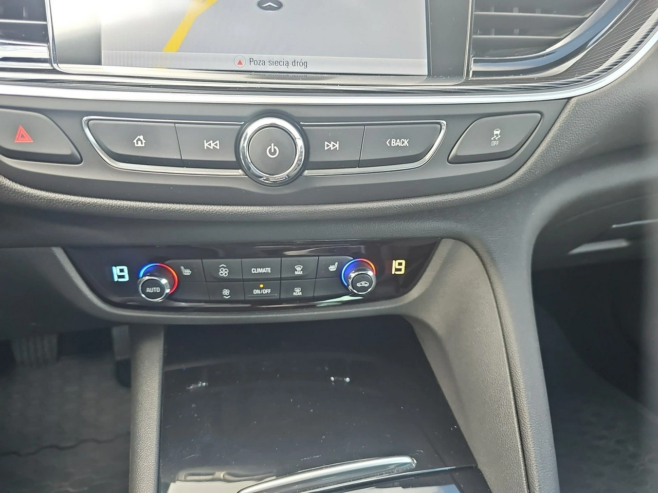 Opel Insignia - Zdjęcie 13