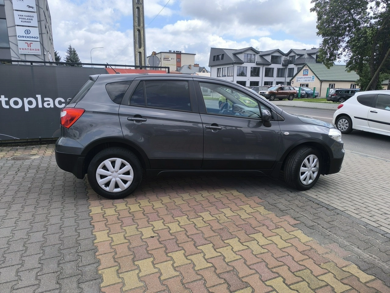 Suzuki SX4 S-Cross - Zdjęcie 2