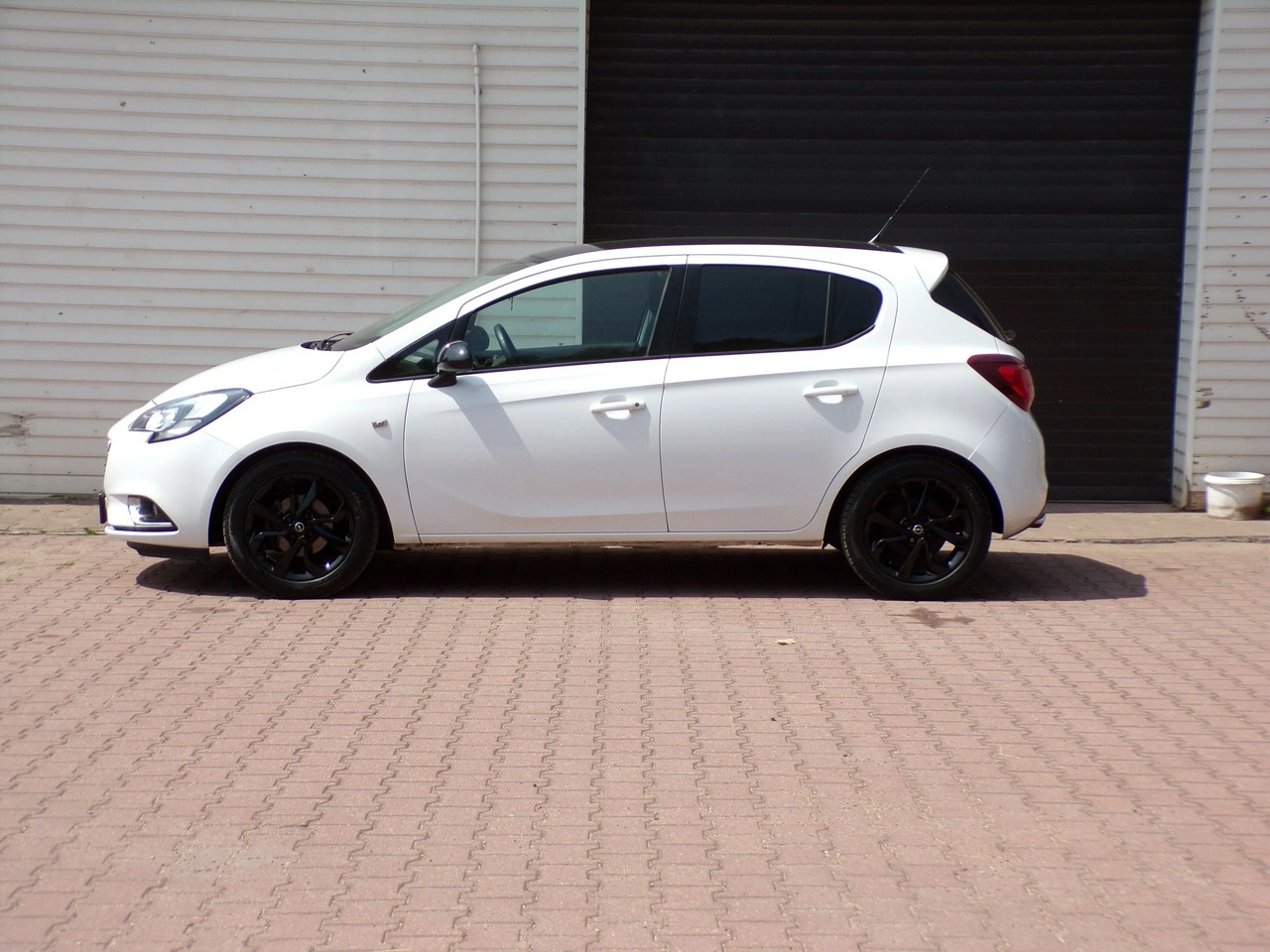 Opel Corsa - Zdjęcie 15