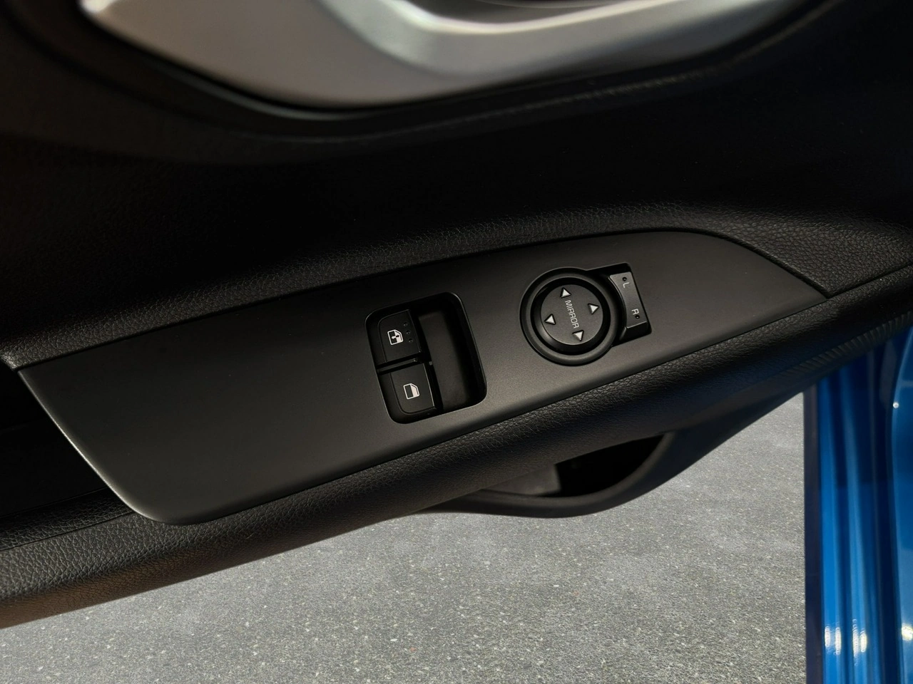 Kia Rio - Zdjęcie 12