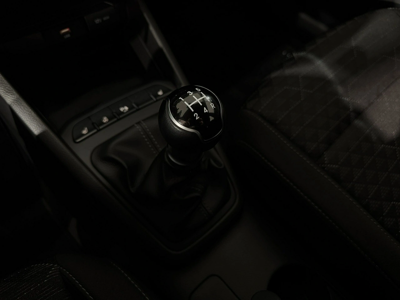 Kia Rio - Zdjęcie 22