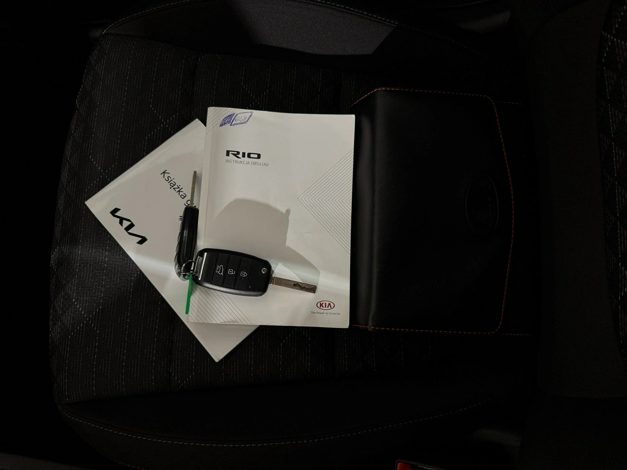 Kia Rio - Zdjęcie 23