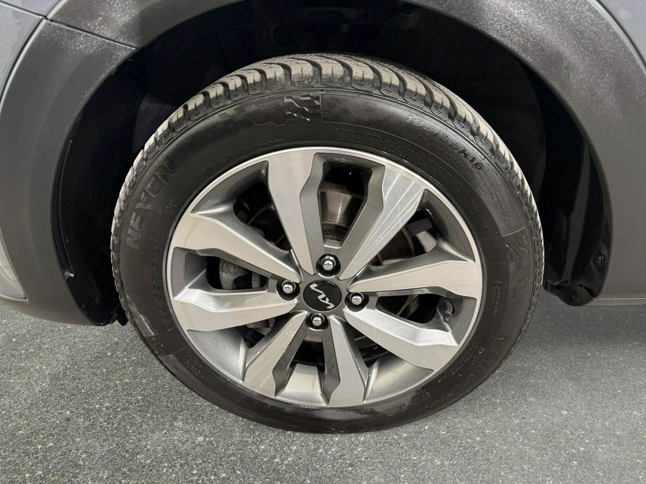 Kia Stonic - Zdjęcie 9