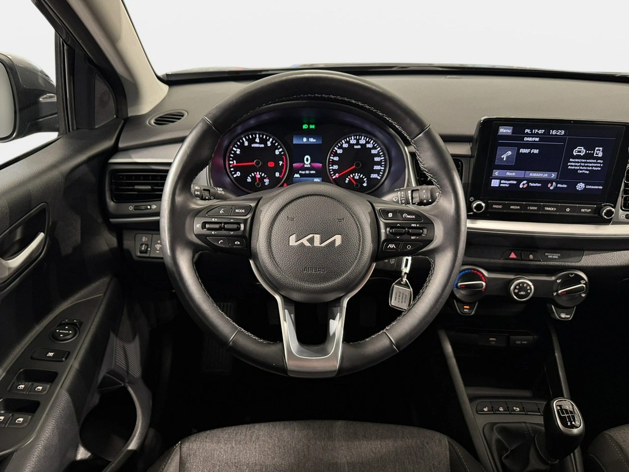 Kia Stonic - Zdjęcie 15