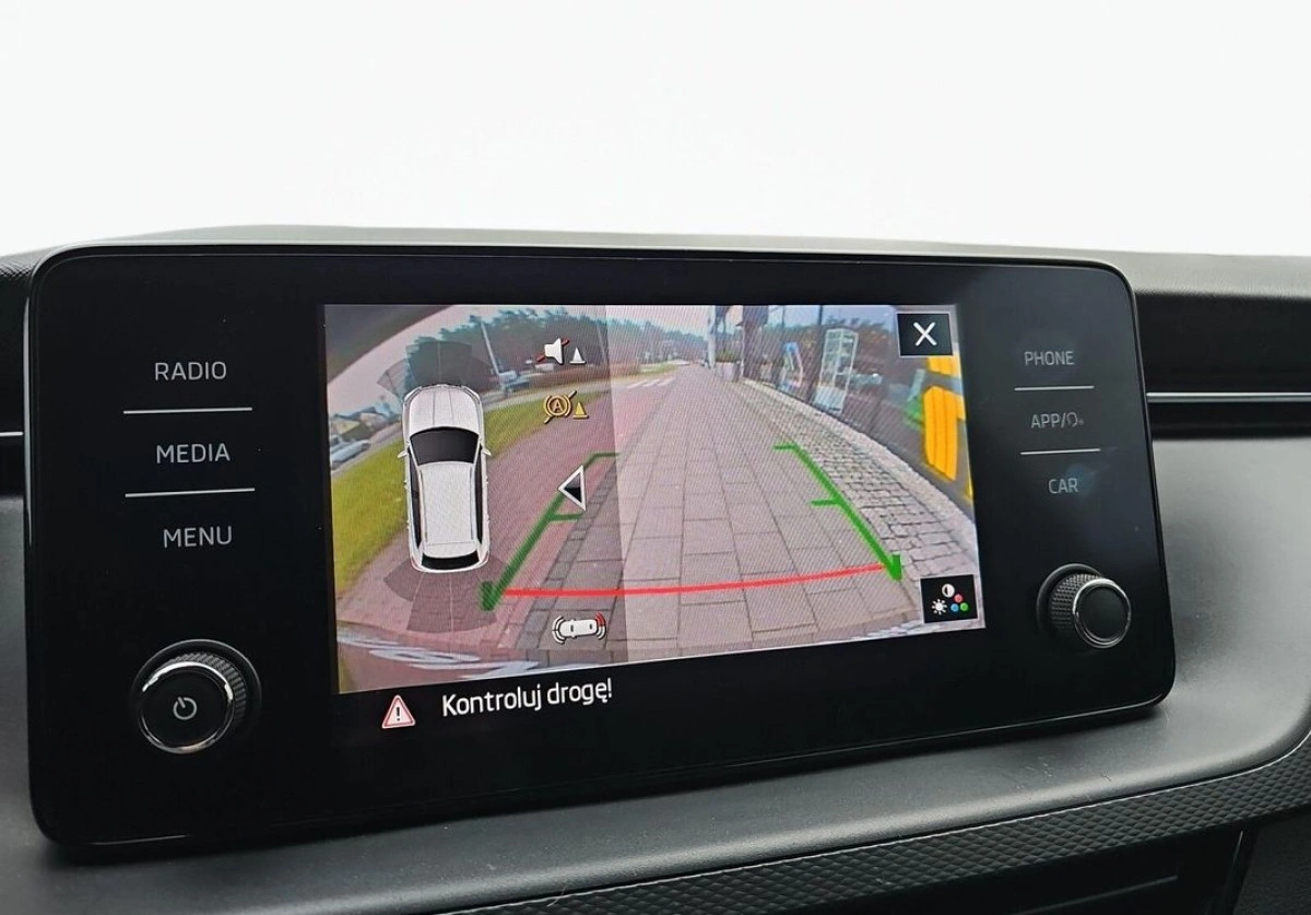 Skoda Kamiq - Zdjęcie 18